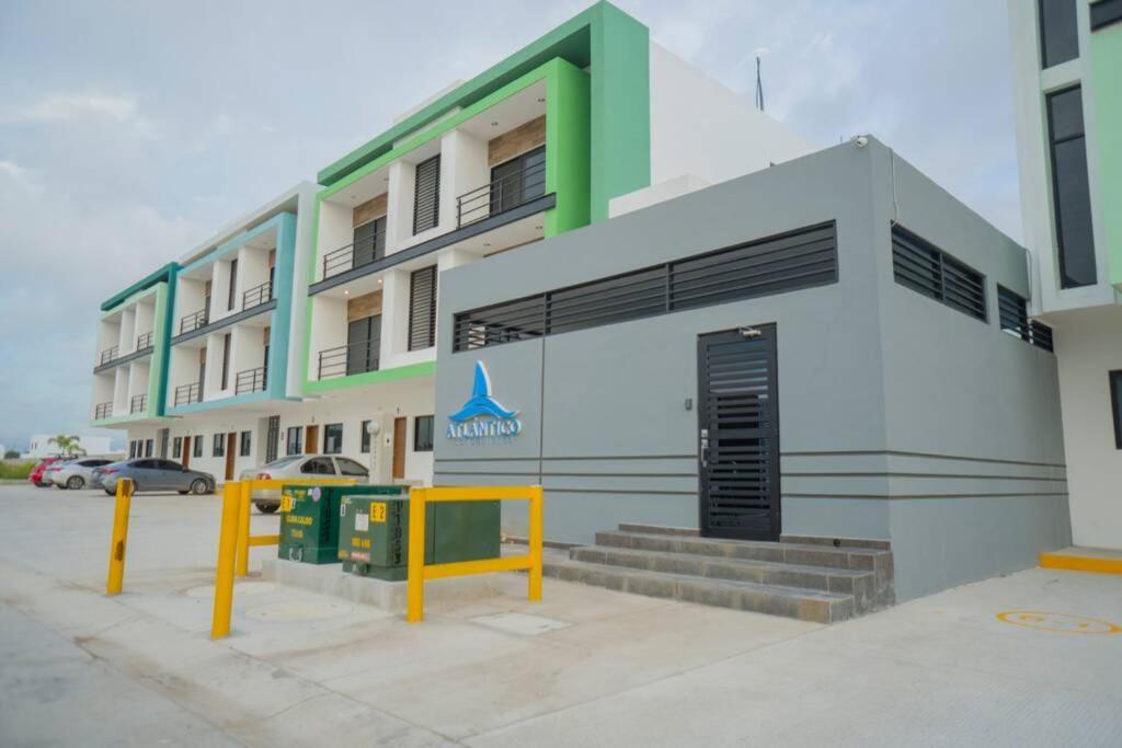 Apartamento Departamento Atlántico Alberca y Casa Club Mazatlán Exterior foto
